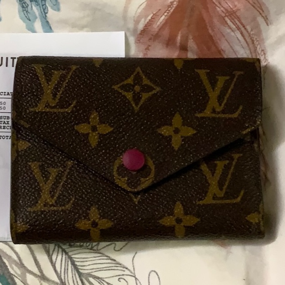 Louis Vuitton Victorine wallet fuchsia